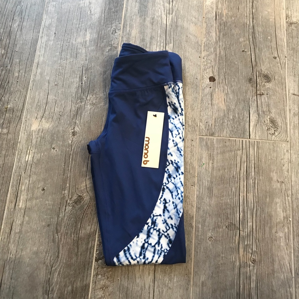 **SOLD**Cute Navy Blue Workout Pants
